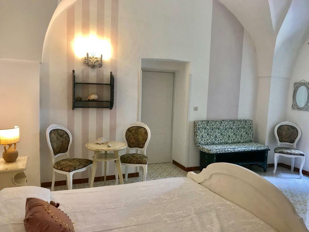 Villa San Nicola, Holidays Home, Historic Retreat * Vignacastrisi