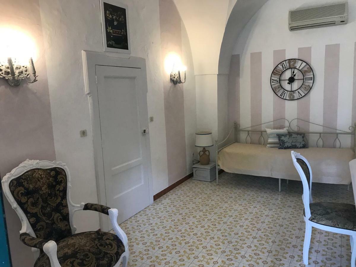 Villa San Nicola, Holidays Home, Historic Retreat Vignacastrisi